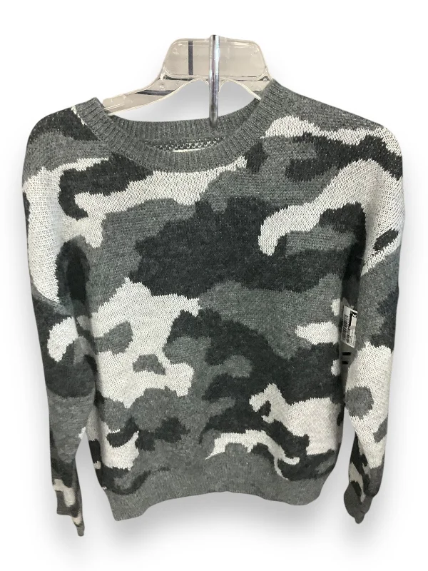 Sweater By Lucky Brand In Camouflage Print, Size: M