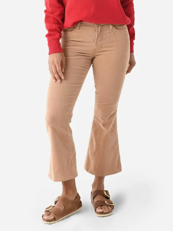 Chic Women's Outfit Ideas Le Crop Flare Corduroy Jean In Light Camel